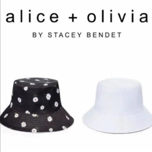 NWT ALICE + OLIVIA Floral Reversible Bucket Hat main image 4